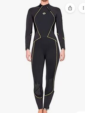 BARE Evoke 5mm Women's Wetsuit - Size 4T (Tall) - Graphene Lining never used